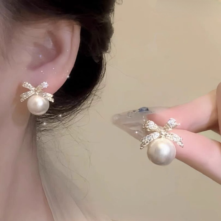 Zircon Knot Pearl Korean Earrings