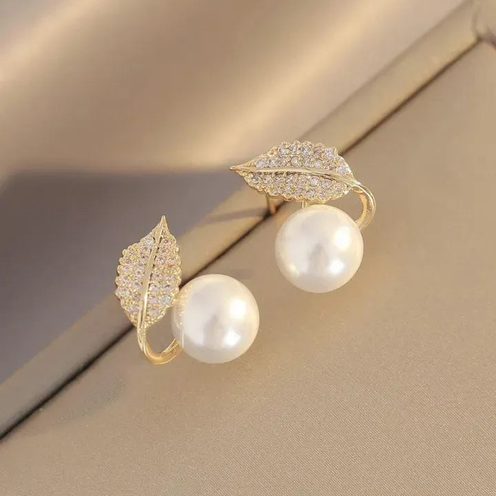 Pearl Leaf Design Earrings