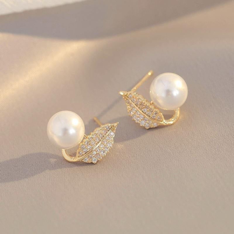 Pearl Leaf Design Earrings